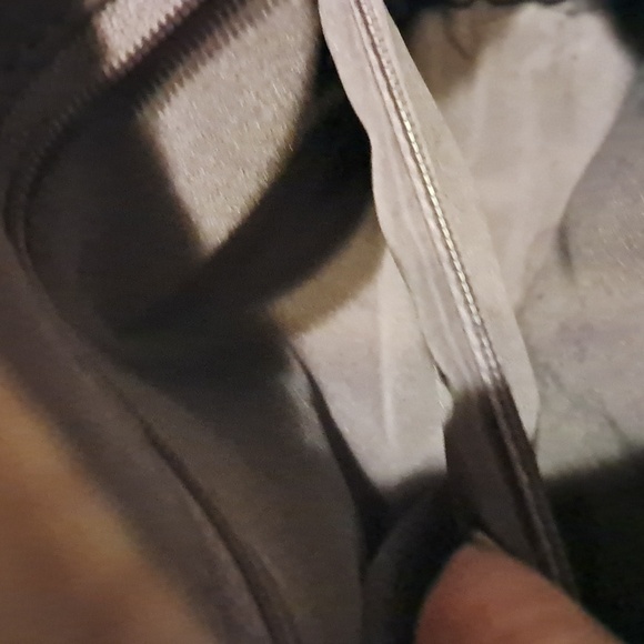 Liz Claiborne Handbag Black Faux Alligator Leather - Picture 8 of 8